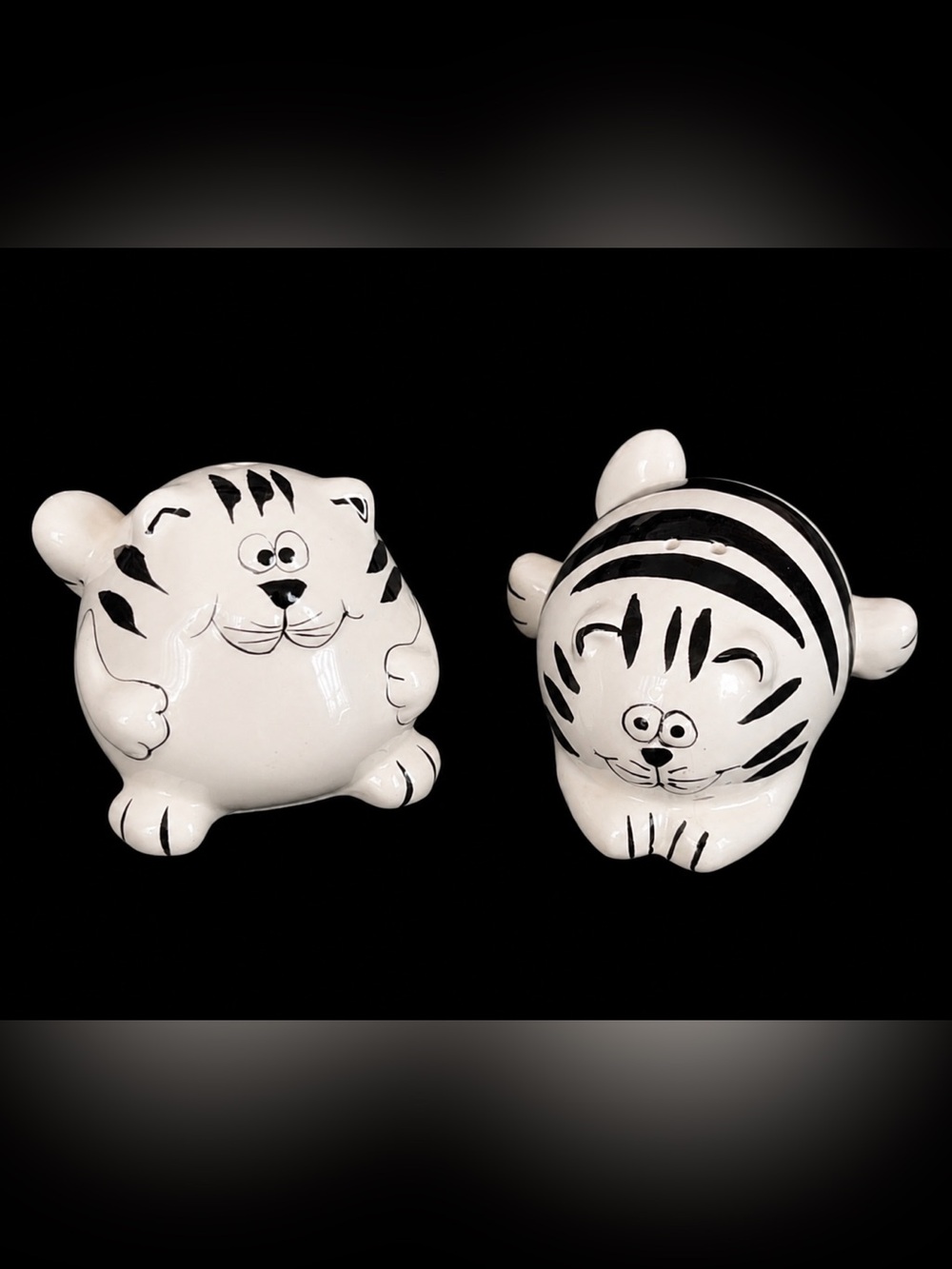 Pier 1 Striped Cats Salt & Pepper shakers